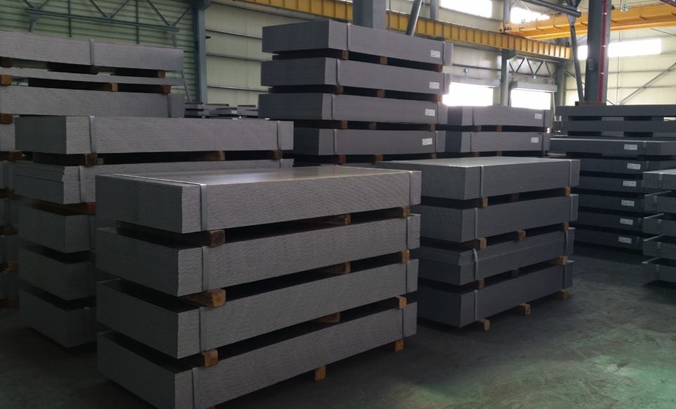 Sheets of cut to length line
