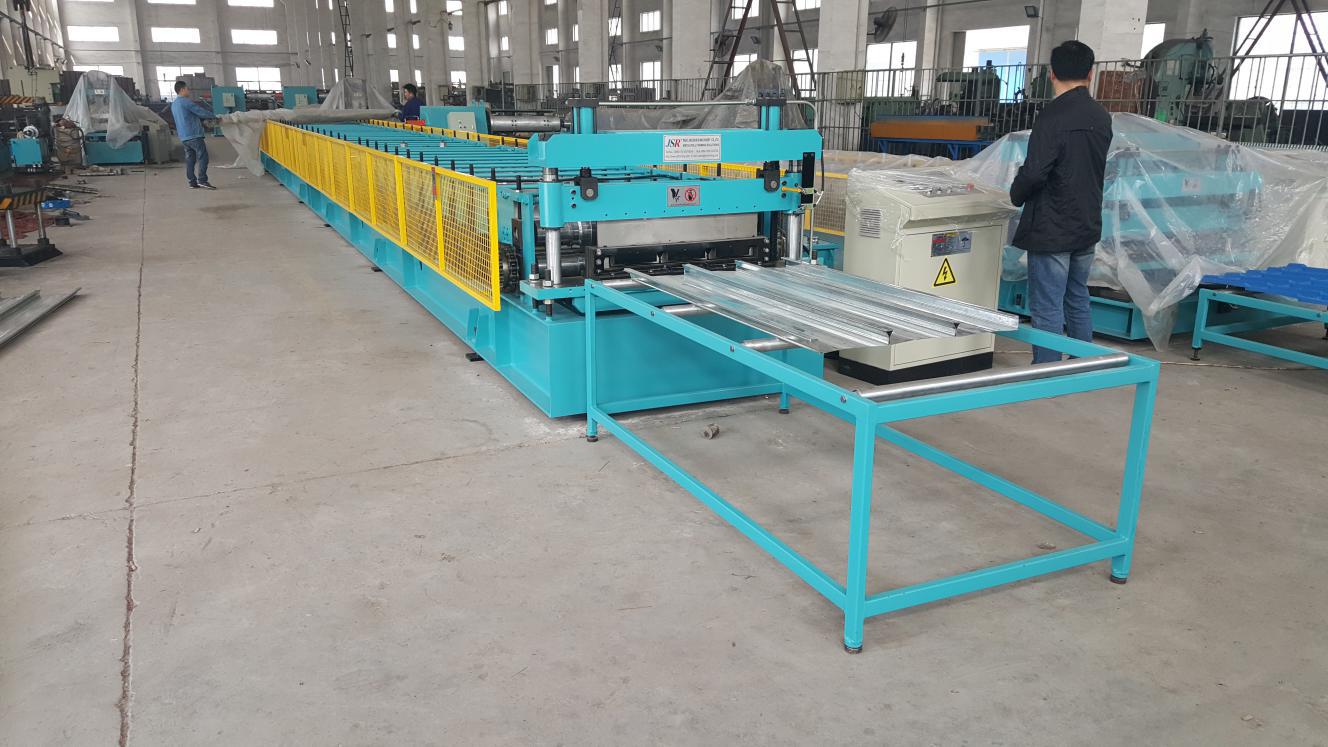 composite floor deck roll forming machine