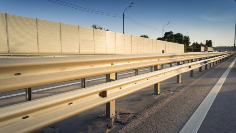 дорожное ограждение