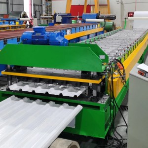 Профилегибочная машина для производства трапециевидных ребристых кровель и облицовки стен Spandeck Профилегибочная машина для производства трапециевидных ребристых кровель и облицовки стен Spandeck