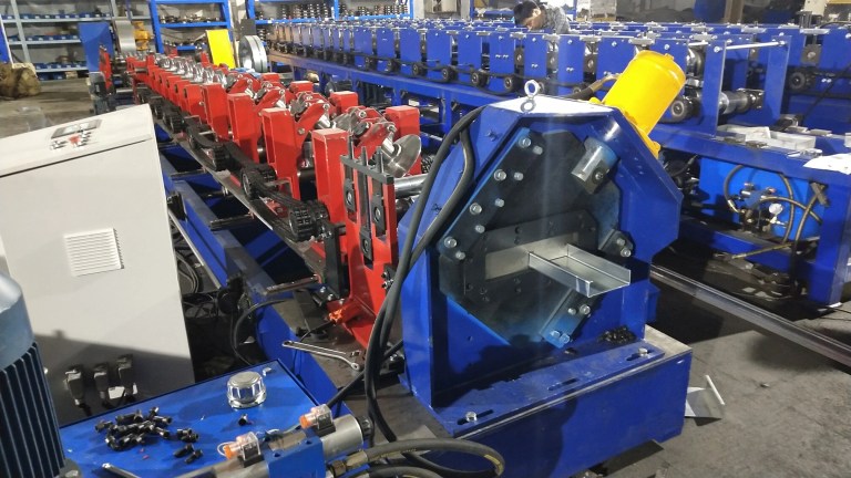 c purlin roll forming machine